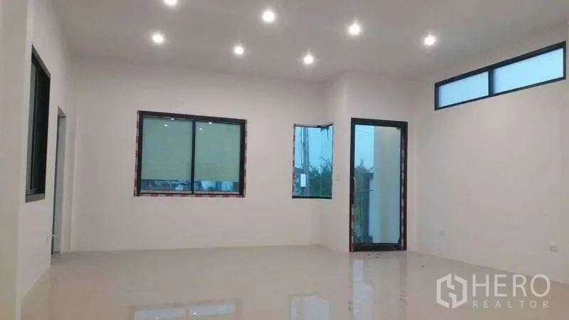 รูป ให้เช่า โรงงาน 390 ตรม ลำลูกกา ปทุมธานี - รูปที่ 2/7