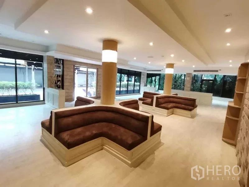 picture For rent Retail Space 320 sqm in Lumphini, Pathum Wan, Bangkok BTS Chitlom - 8/12