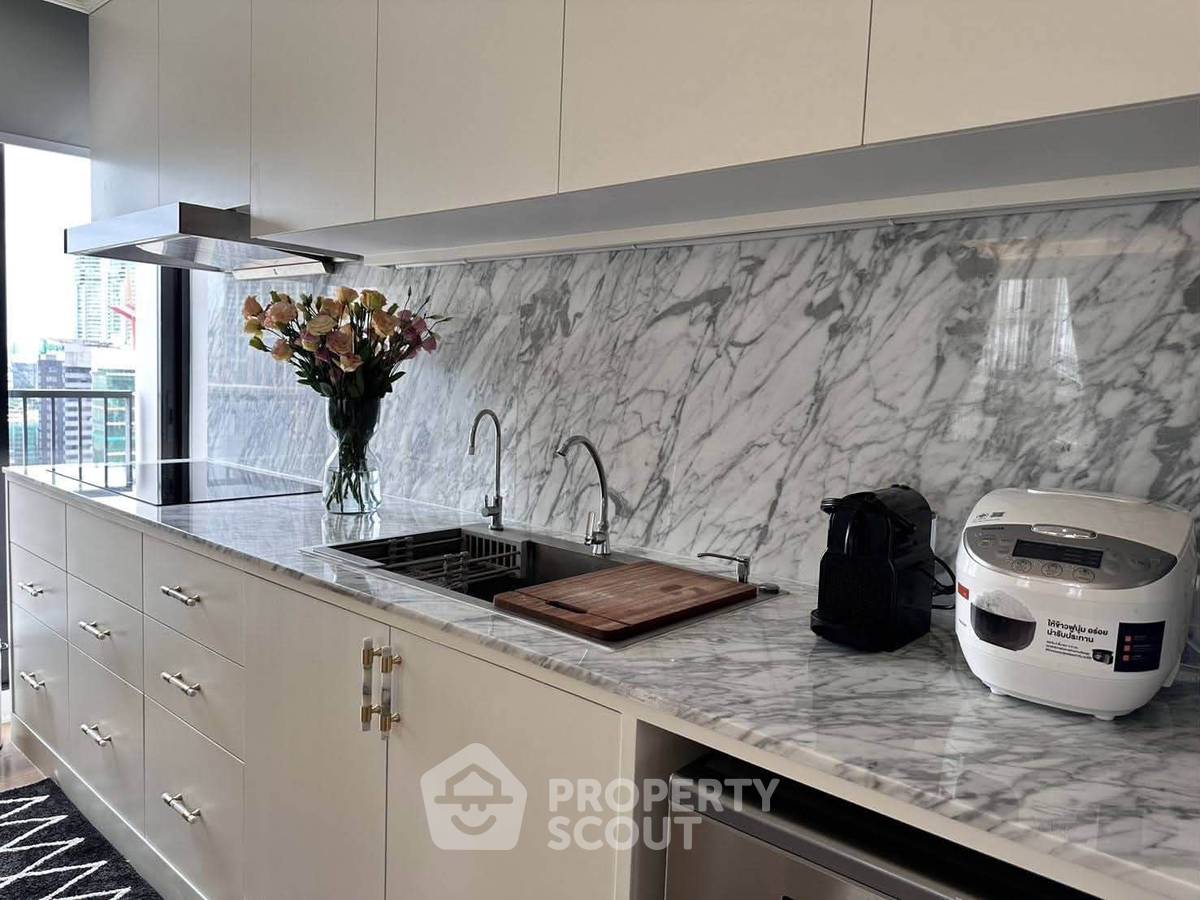 picture 3-BR Condo at Noble Be 33 near BTS Phrom Phong (ID 3292409) - 17/18