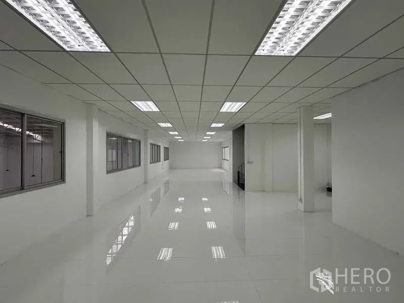 รูป ให้เช่า โรงงาน 1089 ตรม คลองหลวง ปทุมธานี - รูปที่ 9/14