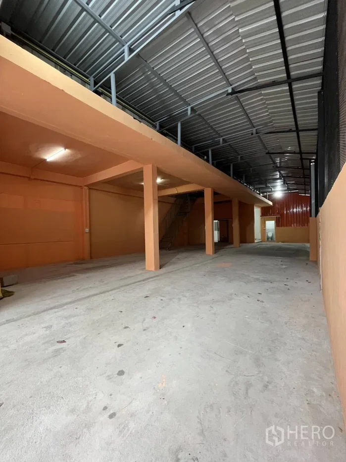 picture For rent Warehouse 268 sqm in Din Daeng, Din Daeng, Bangkok - 2/12