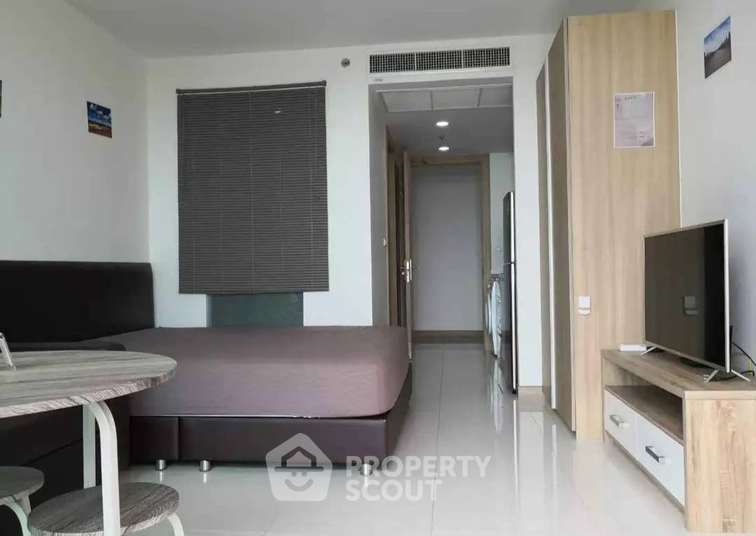รูป คอนโด 1-ห้องนอน ที่ เดอะ ริเวียร่า วงศ์อมาตย์ ใกล้ ปราสาทสัจธรรม (ID 3281834) - รูปที่ 2/8