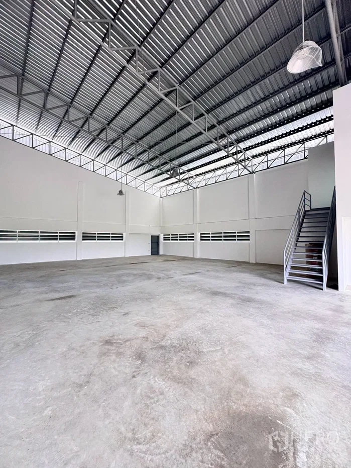 รูป ให้เช่า โกดัง 320 ตรม บางบ่อ สมุทรปราการ - รูปที่ 5/11