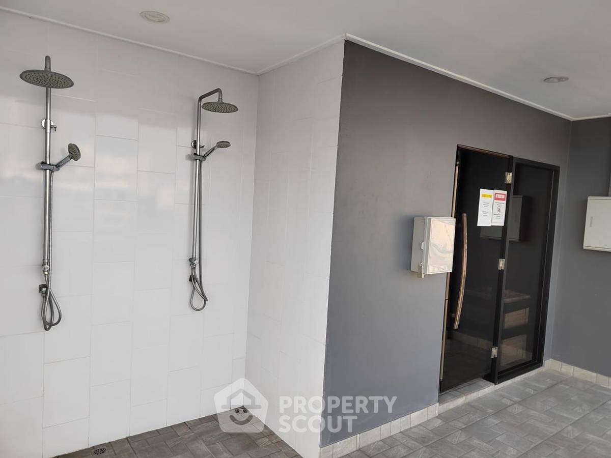 picture 1-BR Condo at Siam Oriental Star close to Phratamnak (ID 3281875) - 4/28