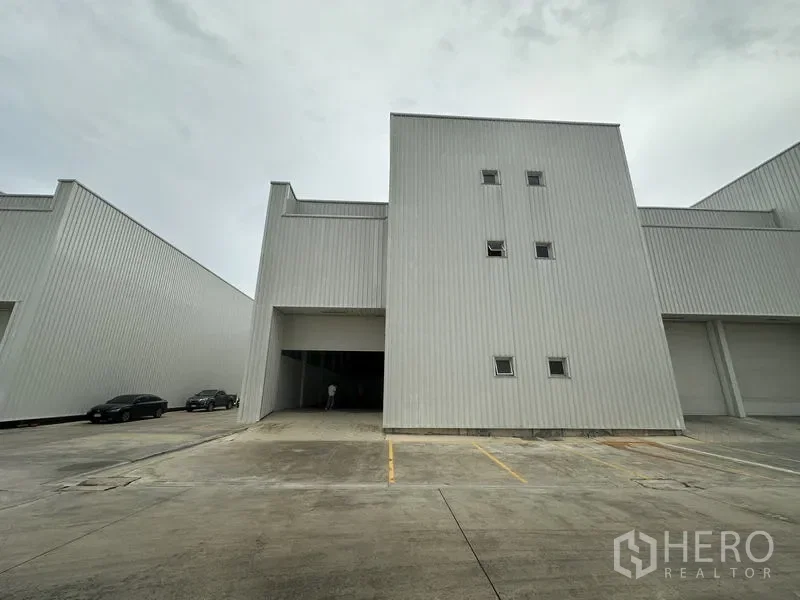 picture For rent Factory 531 sqm in Khlong Luang, Pathum Thani - 2/14