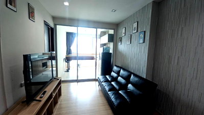 Condos for rent : 📌 **For Rent! Rhythm Sathorn Condo (Near BTS Saphan Taksin) – Beautiful, Move-in Ready Unit**
