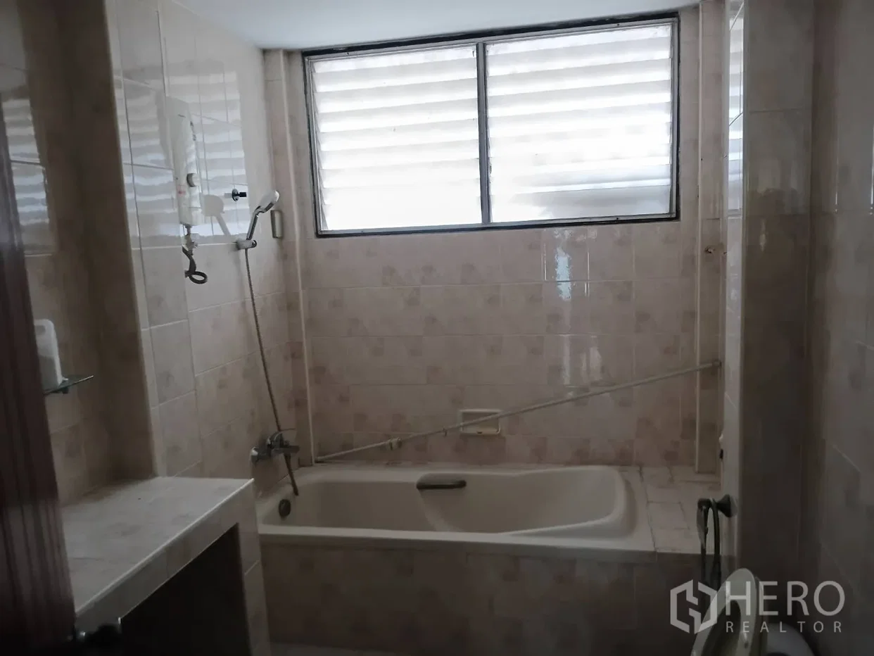 รูป ขาย บ้านเดี่ยว 3 ห้องนอน คลองตันเหนือ วัฒนา กรุงเทพมหานคร - รูปที่ 11/12