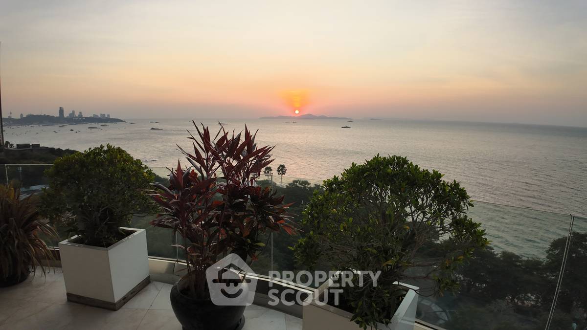 รูป คอนโด 3-ห้องนอน ที่ เดอะโคฟ วงศ์อมาตย์ ใกล้ วงศ์อมาตย์ (ID 3281659) - รูปที่ 40/46