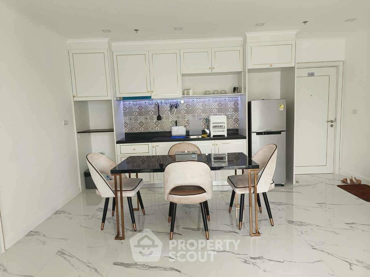 รูป คอนโด 2-ห้องนอน ที่ ดิ โอเรียนท์ รีสอร์ท แอนด์ สปา ใกล้ เมืองพัทยา (ID 3281785) - รูปที่ 2/8
