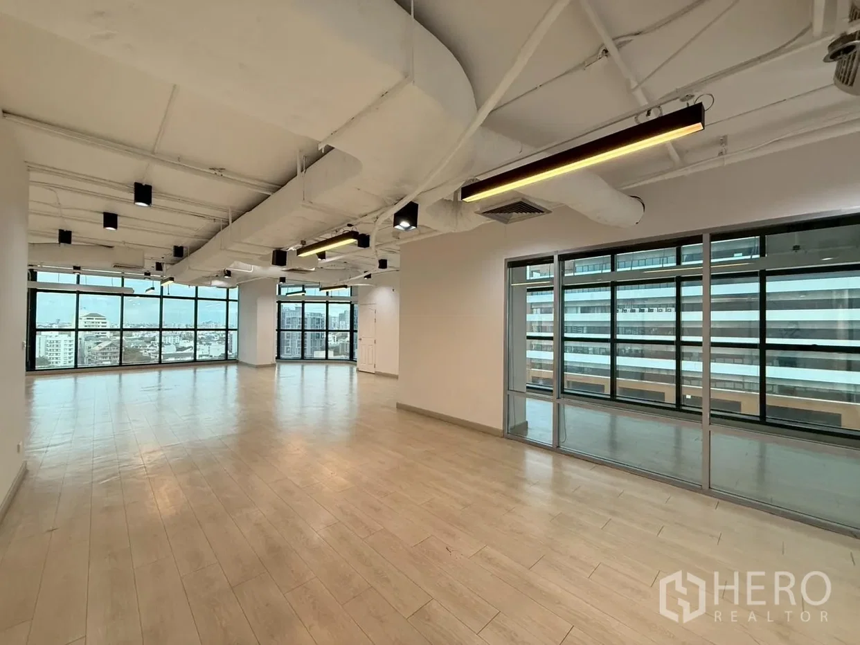 picture For rent Office Space 200 sqm in Watthana, Bangkok - 8/8