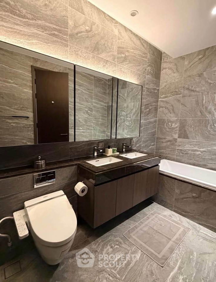 picture 37th-Floor 2-BR The Esse Sukhumvit 36 70m From BTS Thong Lor (ID 3292827) - 7/7