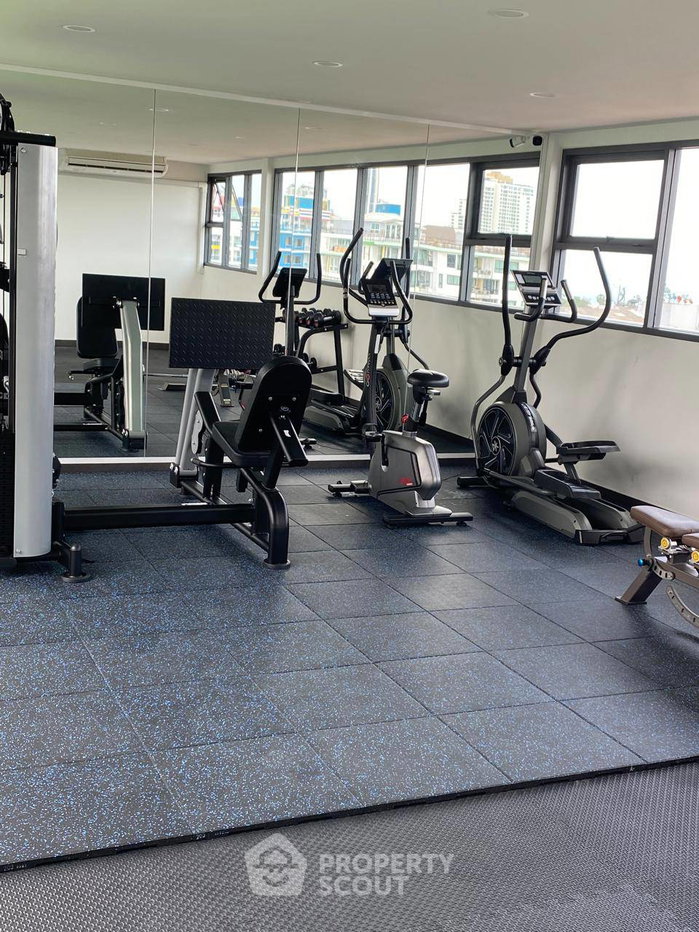 picture 1-BR Condo at Siam Oriental Star close to Phratamnak (ID 3281875) - 12/28