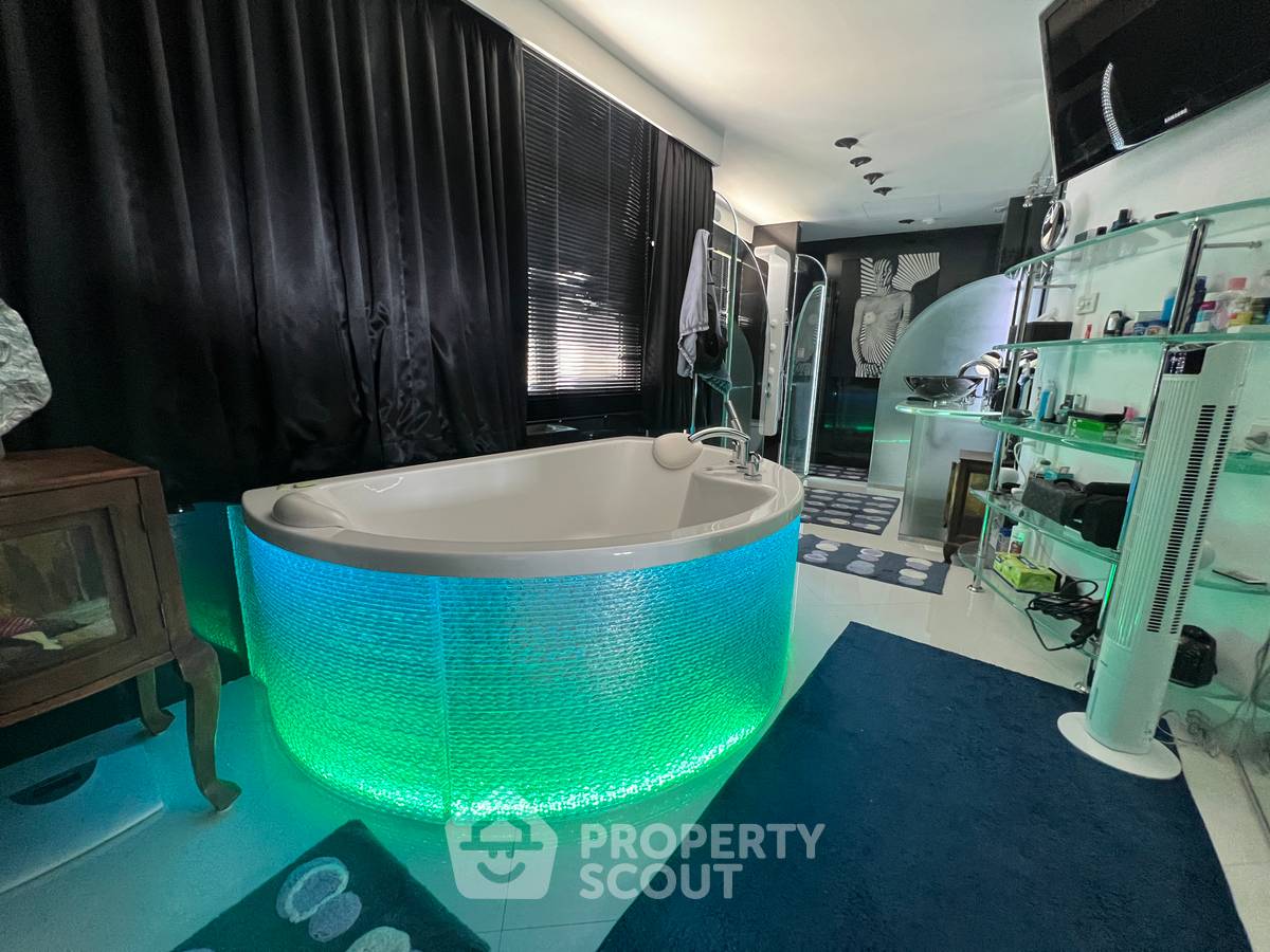 รูป คอนโด 2-ห้องนอน ที่ พีค คอนโดมิเนียม ใกล้ ถนนพระตำหนัก พัทยา (ID 3281789) - รูปที่ 18/46