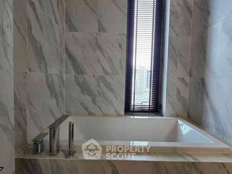 picture Pet-Friendly 2-BR Muniq Sukhumvit 23, 100m To MRT Sukhumvit (ID 3294434) - 8/14