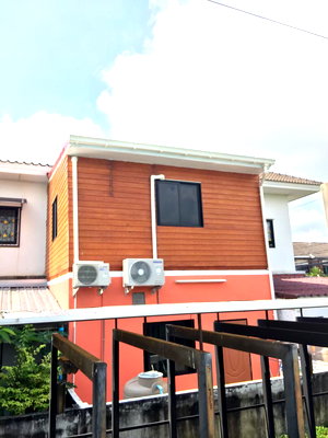 ทาวน์โฮม กรุงเทพมหานคร : ต้องการขายบ้านสนใจโทร0890377285