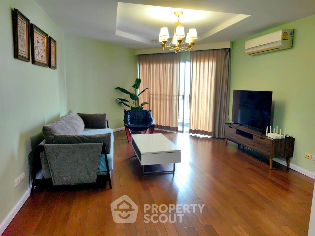 picture 2-BR Condo at Belle Grand Rama 9 near MRT Phra Ram 9 (ID 2422624) - 1/8