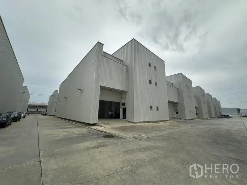 picture For rent Factory 531 sqm in Khlong Luang, Pathum Thani - 1/14