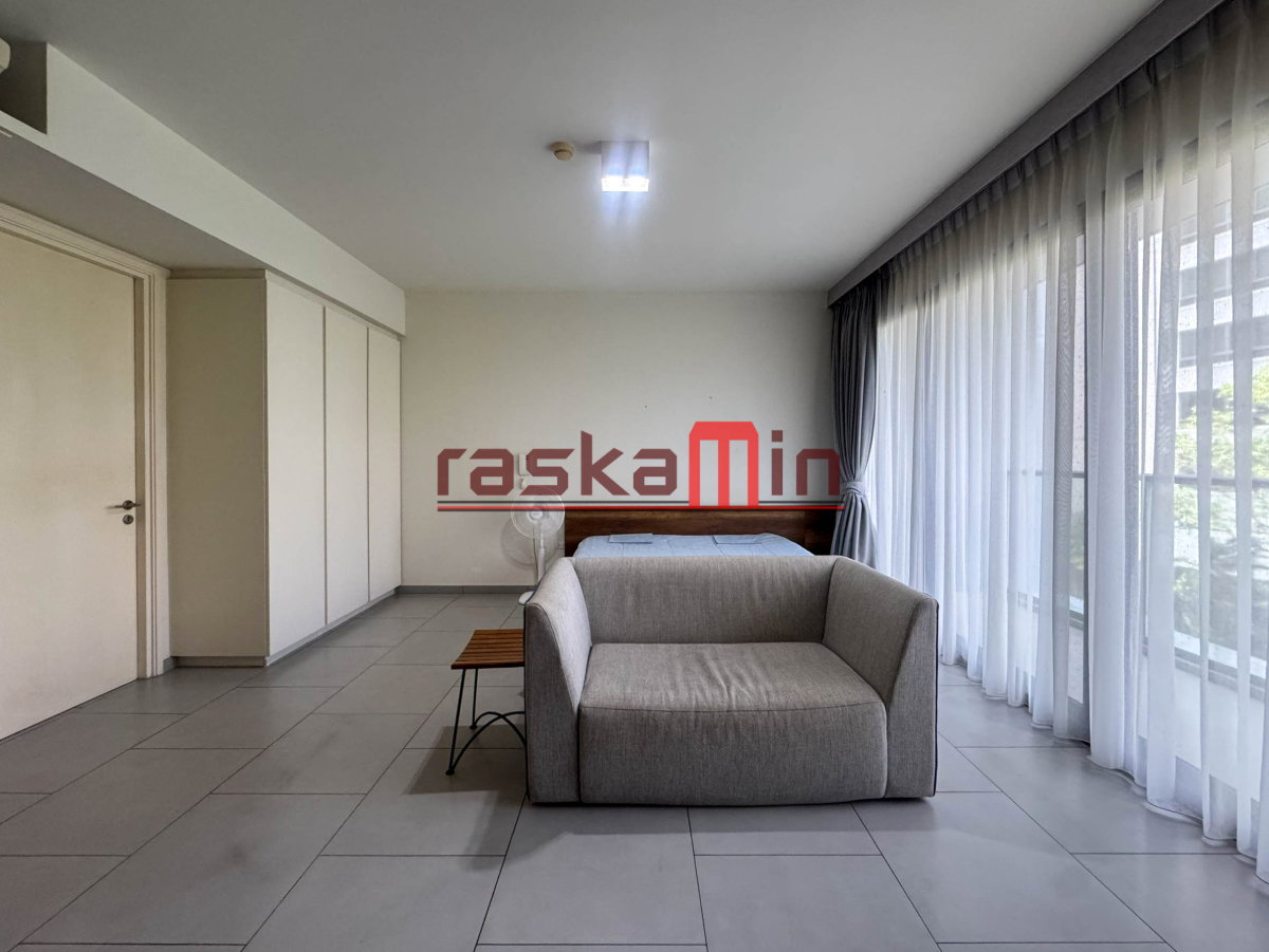 picture Zire Wongamat Condo for Sale – Studio, Low Floor - 4/20