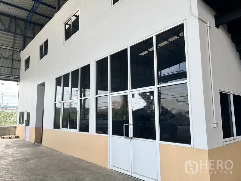 รูป ให้เช่า โกดัง 850 ตรม ลำปลาทิว ลาดกระบัง กรุงเทพมหานคร - รูปที่ 4/7