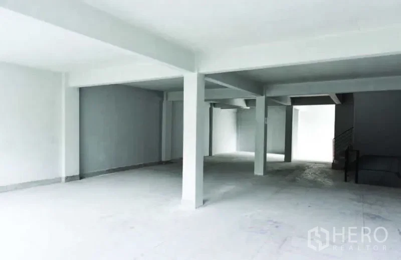 รูป ให้เช่า ตึกแถว 800 ตรม พระโขนงเหนือ วัฒนา กรุงเทพมหานคร BTS เอกมัย - รูปที่ 5/11