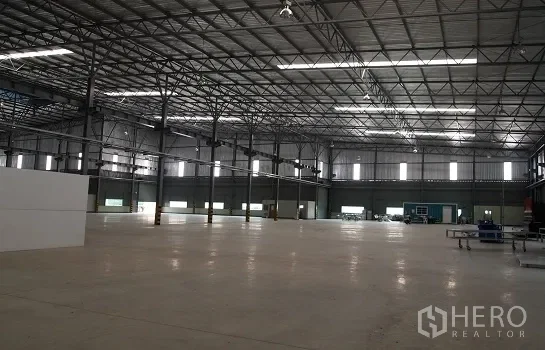 รูป ให้เช่า โรงงาน 5000 ตรม ศรีราชา ชลบุรี - รูปที่ 3/3