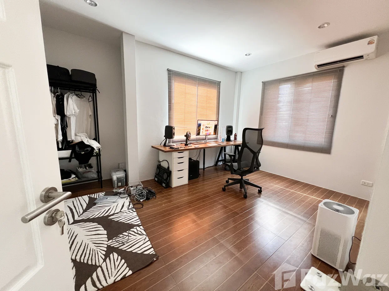 รูป ทาวน์เฮ้าส์ให้เช่า 3 ห้องนอน ใน บ่อผุด, สุราษฎร์ธานี 5768396 - รูปที่ 4/5
