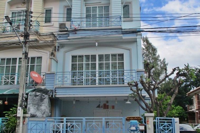 ขายทาวน์โฮม 1 ห้องนอน 189 ตร.ม. 25 ตร.ว. เขตทุ่งครุ