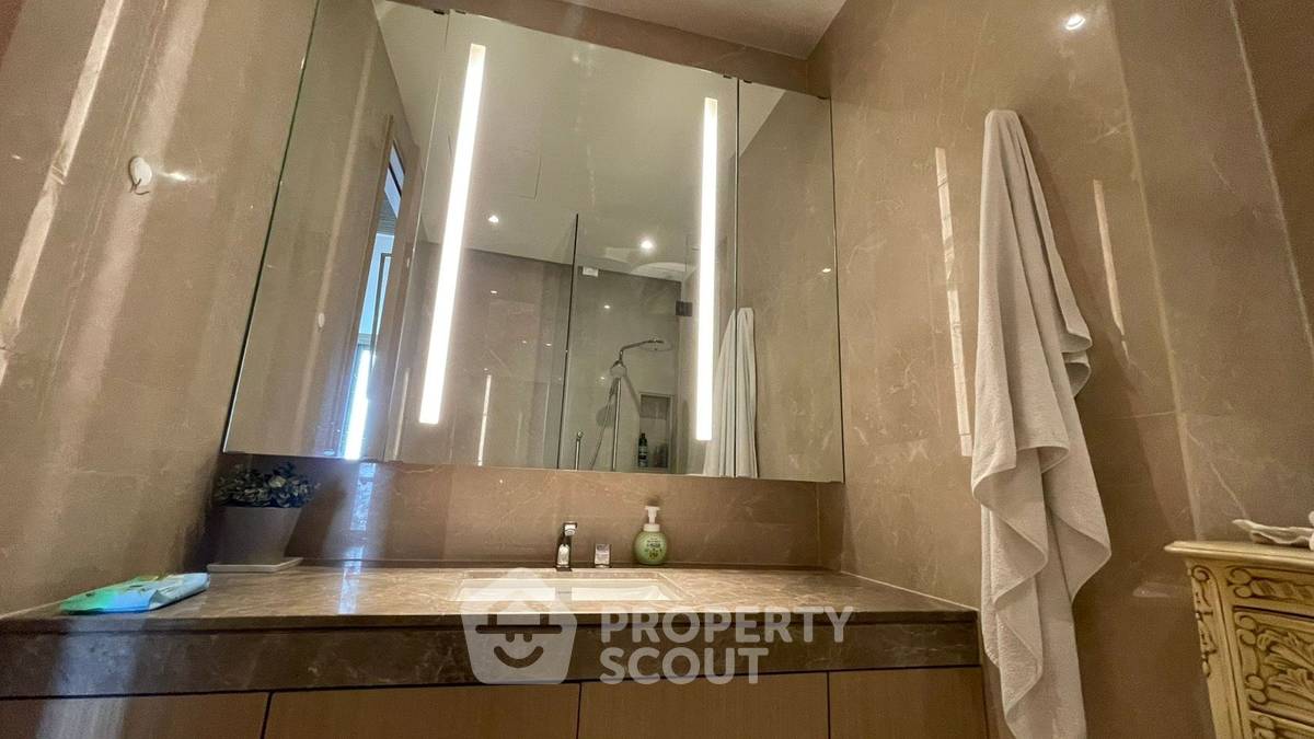 picture 1-BR Condo at Magnolias Waterfront Residences near BTS Saphan Taksin (ID 2114431) - 16/18