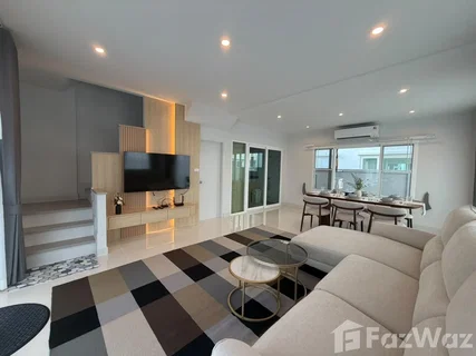 รูปภาพ Newly Decorate Home in Town 6758187