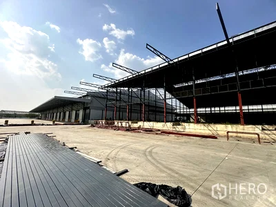 โรงงานให้เช่า : ให้เช่า คลังสินค้า 5000 ตรม หนองขาม ศรีราชา ชลบุรี