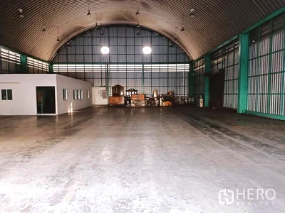 Factory for rent Lak Si : For rent Warehouse 655 sq.m. in Talat Bang Khen, Lak Si, Bangkok