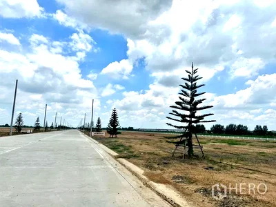 Land for sale Lam Luk Ka : Land 800 sqw in Lam Luk Ka, Pathum Thani