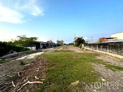 ที่ดิน วิทยาลัยสารพัดช่างสมุทรปราการ : ที่ดิน 448 ตรว ท้ายบ้านใหม่ เมืองสมุทรปราการ สมุทรปราการ