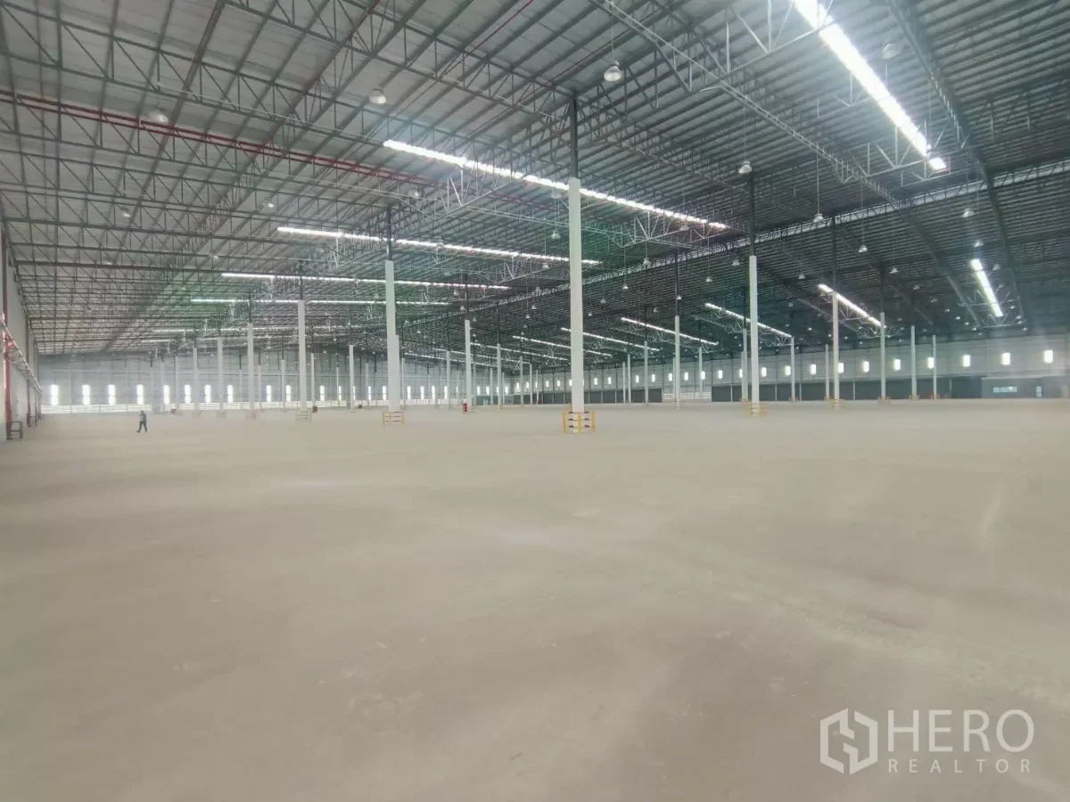 รูป ให้เช่า โรงงาน 22400 ตรม เขาคันทรง ศรีราชา ชลบุรี - รูปที่ 5/10
