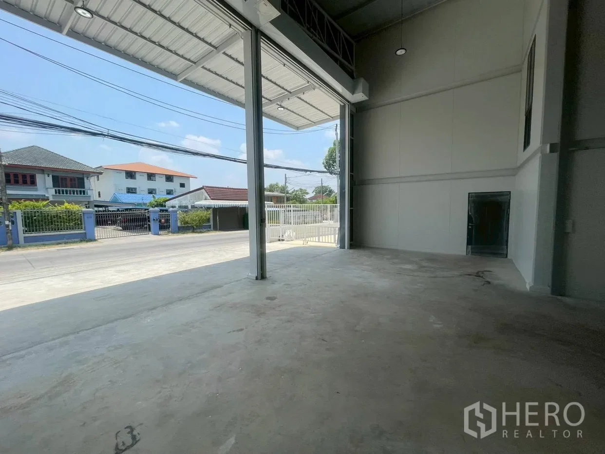 รูป ให้เช่าหรือขาย โกดัง 600 ตรม บางรักน้อย เมืองนนทบุรี นนทบุรี - รูปที่ 3/15