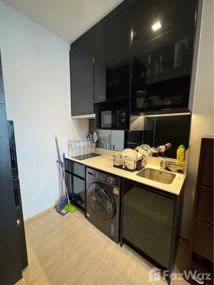 รูป คอนโดให้เช่า 1 ห้องนอน ในโครงการ โนเบิล อราวน์ อารีย์ 6753099 - รูปที่ 2/10