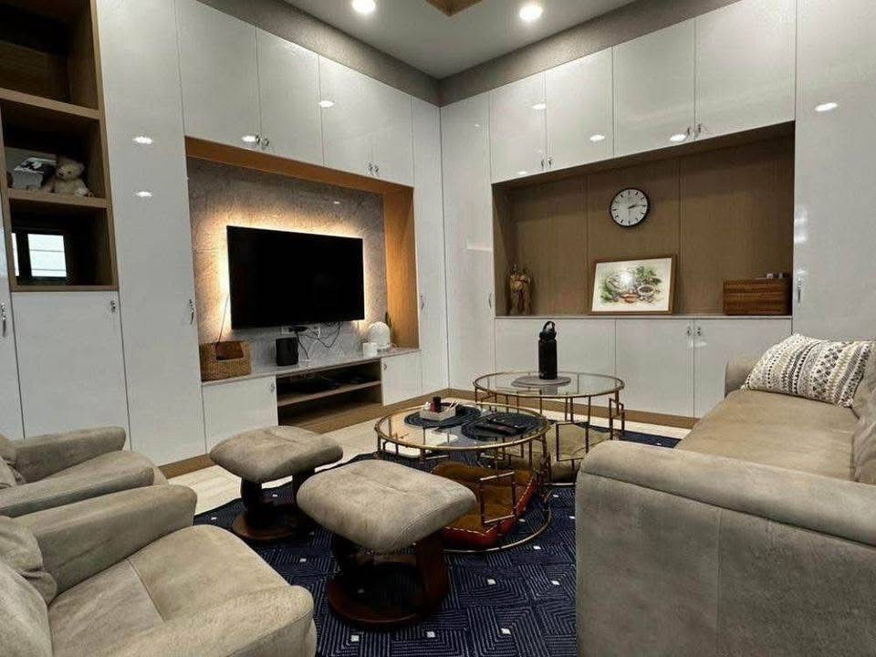 รูป LTH16141 - Luxury Corner Townhome for Rent Sathorn–Narathiwas | The Legend | 480 sq.m. | 4 Beds 6 Baths | 120K | ทาวน์โฮมหรูให้เช่า สาทร–นราธิวาส - รูปที่ 8/9