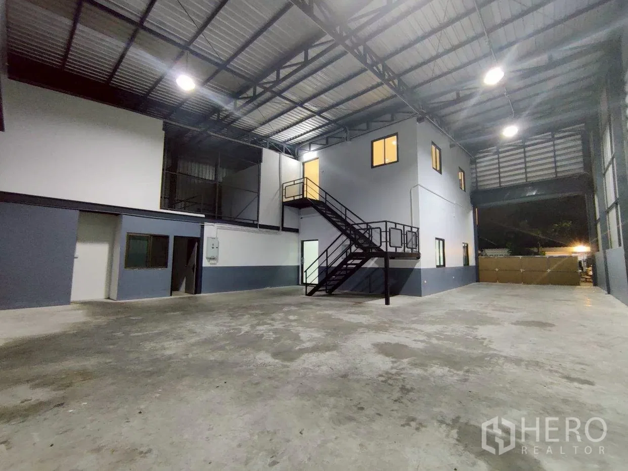 picture For rent Warehouse 400 sq.m. in Lat Sawai, Lam Luk Ka, Pathum Thani - 6/13