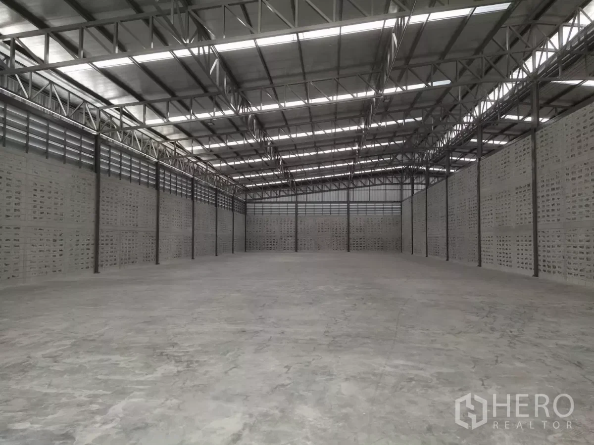 picture For rent Warehouse 2300 sqm in Phra Pradaeng, Samut Prakan BTS Samrong - 4/6