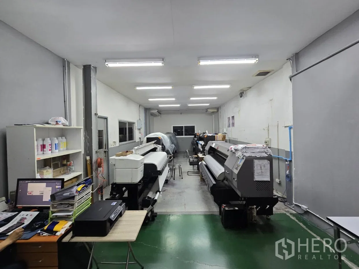 picture For rent Factory 1300 sqm in Rai Khing, Sam Phran, Nakhon Pathom - 12/15