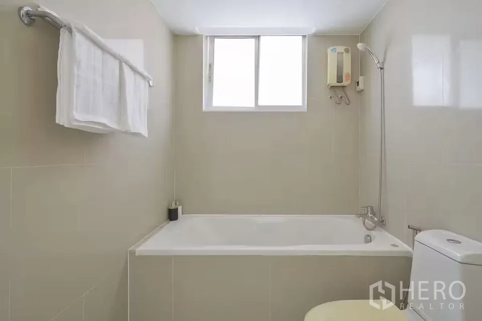 picture For rent 5 Bedroom Detached House in Watthana, Bangkok - 21/26