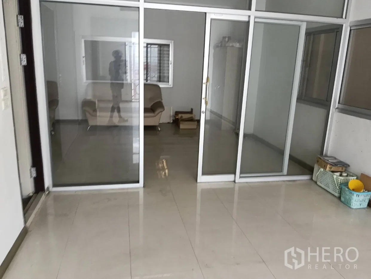 รูป ให้เช่าหรือขาย โรงงาน 400 ตรม บางพลี สมุทรปราการ - รูปที่ 3/3