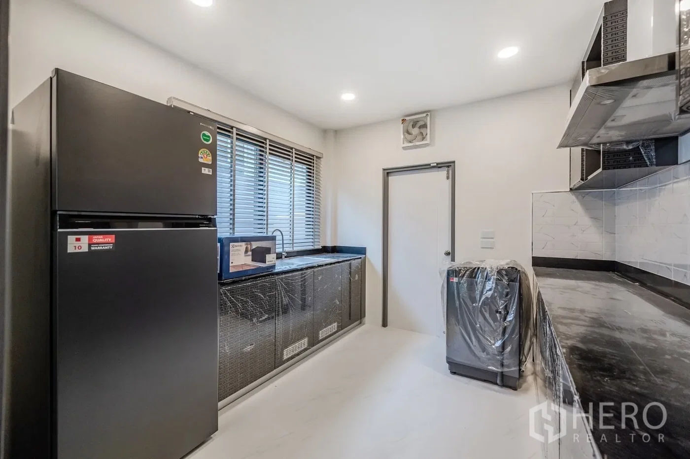 รูป ให้เช่า บ้านเดี่ยว 4 ห้องนอน บางพลี สมุทรปราการ - รูปที่ 10/27