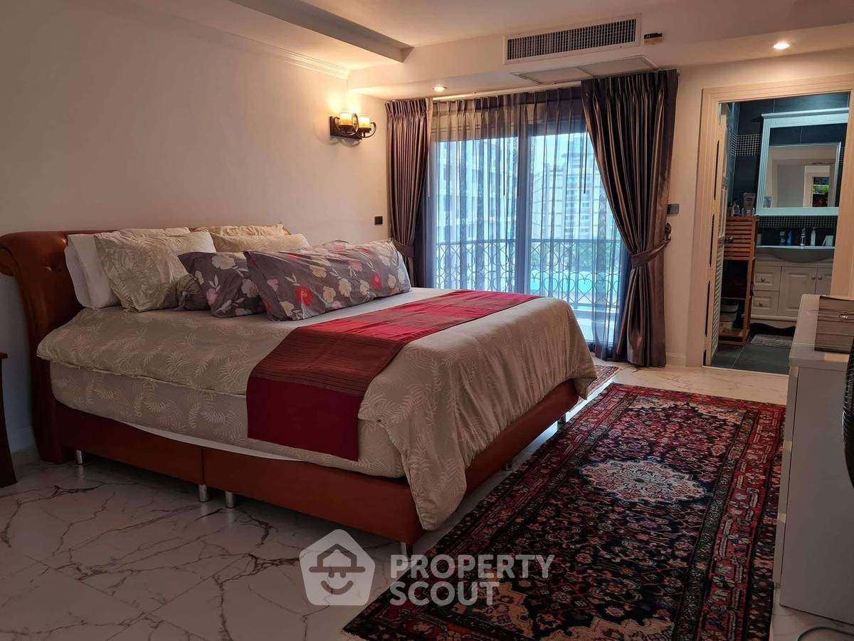 รูป คอนโด 3-ห้องนอน ที่ เดอะ เรสซิเดนซ์ จอมเทียน บีช ใกล้ เมืองพัทยา (ID 3281802) - รูปที่ 5/11