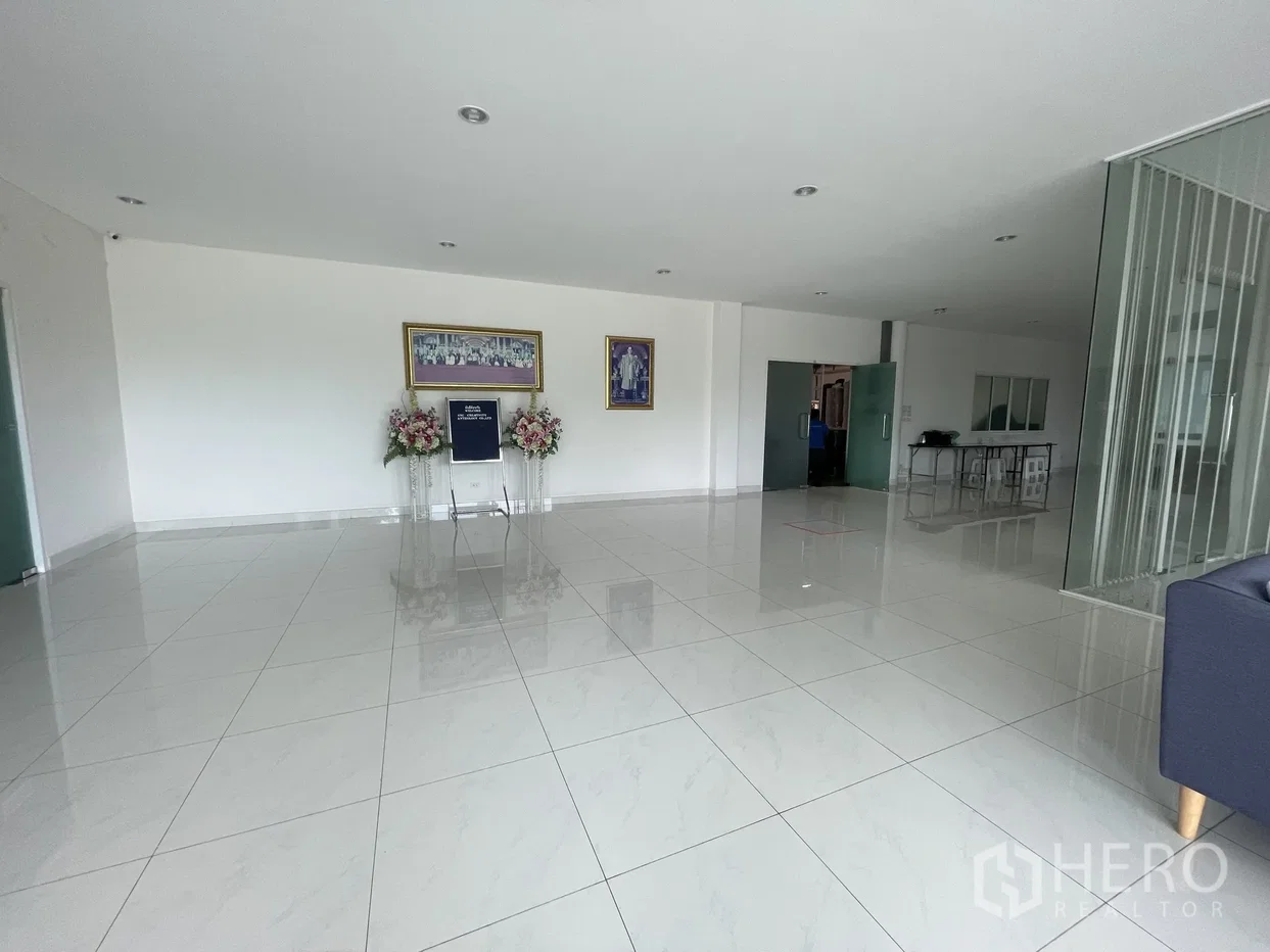 รูป ขาย โกดัง 2280 ตรม บ่อเงิน ลาดหลุมแก้ว ปทุมธานี - รูปที่ 15/20