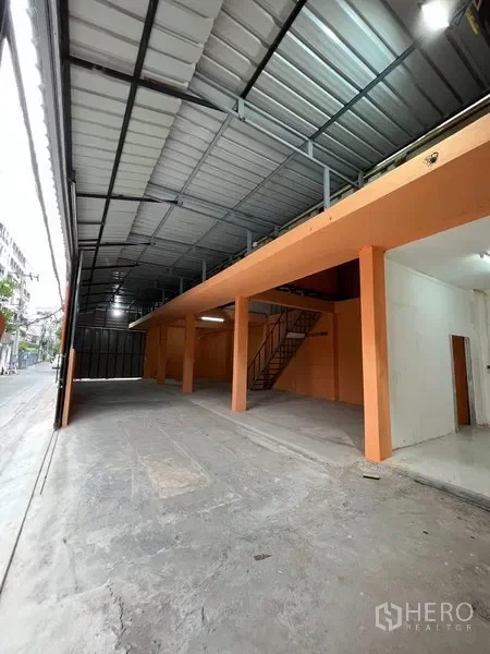 picture For rent Warehouse 268 sqm in Din Daeng, Din Daeng, Bangkok - 3/12