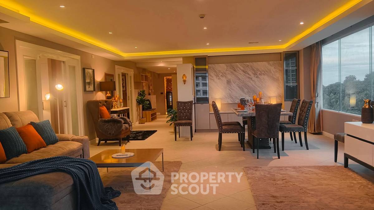 picture 3-BR Condo at Executive Residence 4 close to Phratamnak (ID 3281676) - 9/31