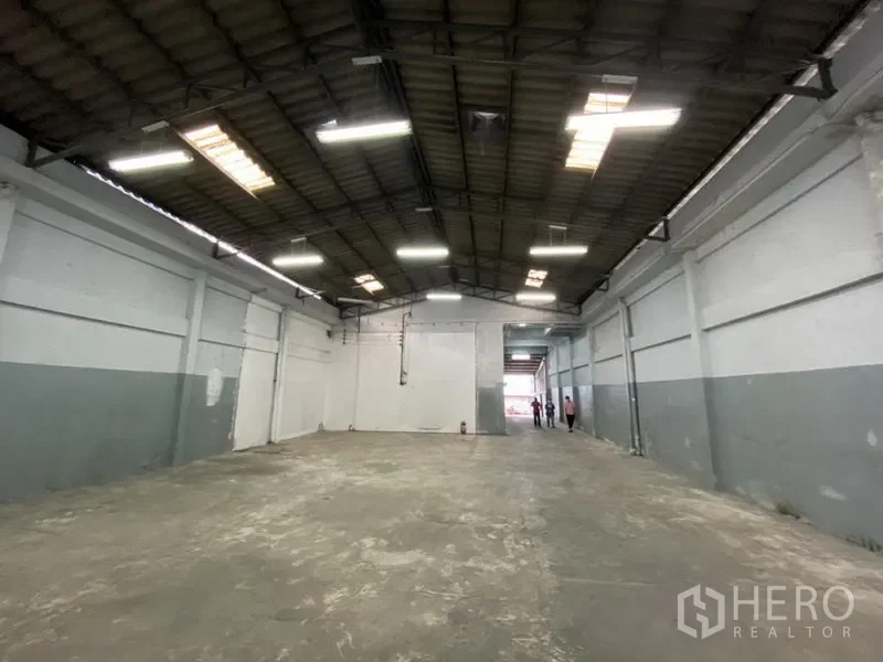 picture For rent Warehouse 688 sqm in Bang Phli, Samut Prakan - 3/6