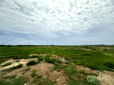 Land for sale Sai Noi Nonthaburi : Land 14800 sq.w. in Sai Yai, Sai Noi, Nonthaburi