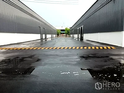Factory for rent Metropolitan Electricity Authority : For rent Warehouse 400 sqm in Khlong Toei, Khlong Toei, Bangkok